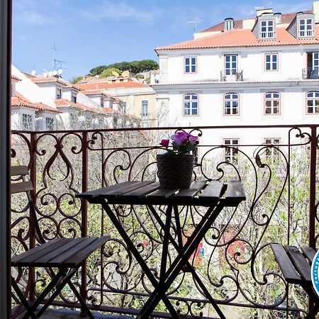 דירות ליסבון Alfama Sophisticate Flat With Balconies 2Bedrs 2Baths & Ac In 19Th Century Building Historic Center מראה חיצוני תמונה