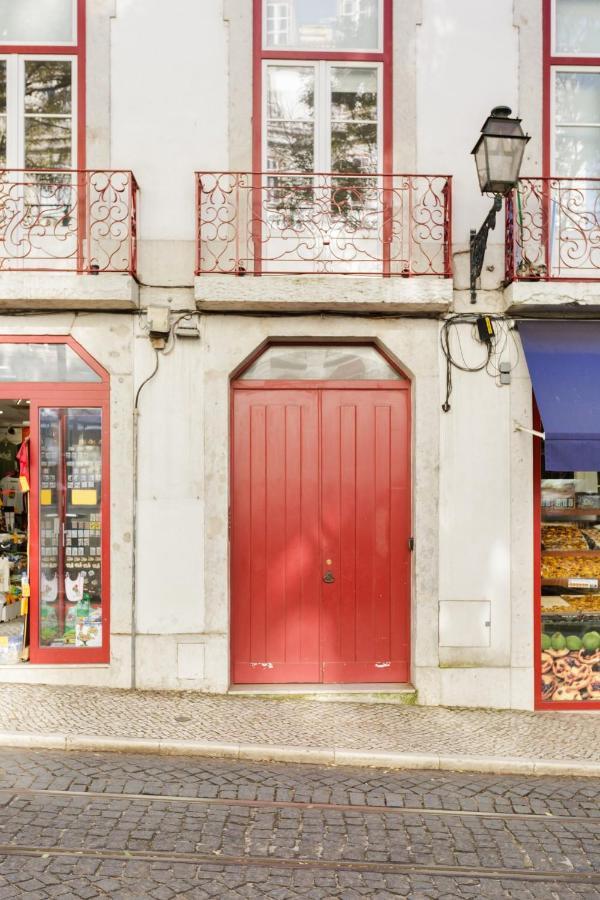 דירות ליסבון Alfama Sophisticate Flat With Balconies 2Bedrs 2Baths & Ac In 19Th Century Building Historic Center מראה חיצוני תמונה